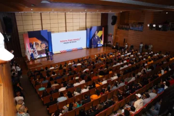 Feria del Libro 2025 cierra con más de 700 mil visitantes, récord de asistencia
