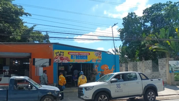 Pgase y Edeeste desmantelan conexiones irregulares en diversos comercios de SDE Pgase y Edeeste desmantelan conexiones irregulares en diversos comercios de SDE