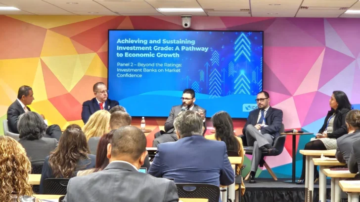 Magín Díaz participa en las reuniones anuales del Banco Mundial y el FMI; se debaten los desafíos económicos globales Magín Díaz participa en las reuniones anuales del Banco Mundial y el FMI; se debaten los desafíos económicos globales