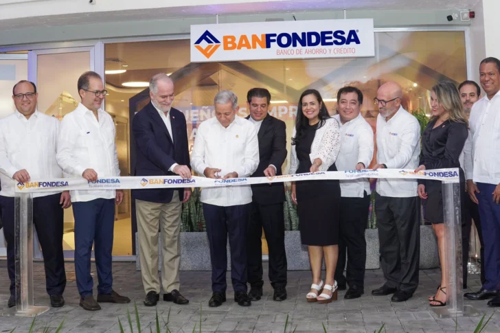 Banfondesa inaugura nueva sucursal en PUCMM