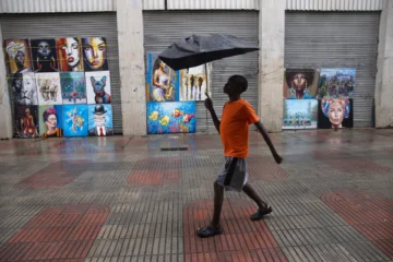 La Armada evacua a 98 personas en la Isla Saona como medida preventiva ante Melissa La Armada evacua a 98 personas en la Isla Saona como medida preventiva ante Melissa