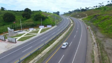“Ya tenemos los recursos para la carretera del Ámbar”, afirmó el presidente Luis Abinader