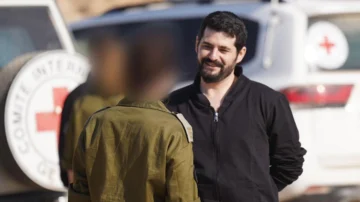 Quiénes son los 20 rehenes liberados por Hamás como parte del acuerdo de cese al fuego con Israel