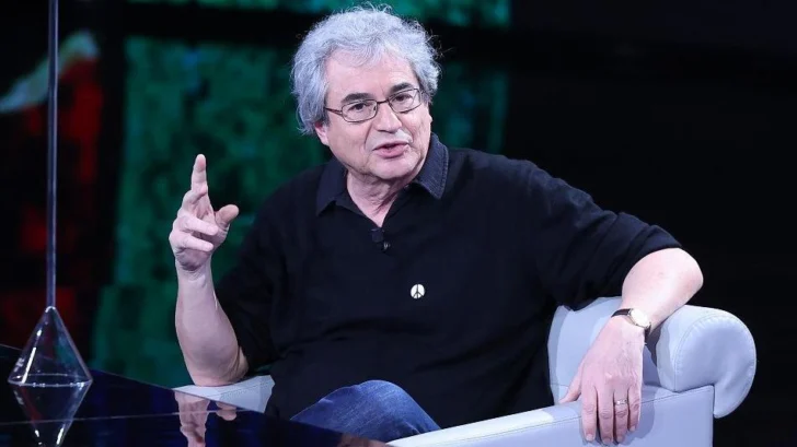 'La IA está muy sobrevalorada: es mucho menos creativa que el peor de mis estudiantes': entrevista con el aclamado físico Carlo Rovelli
