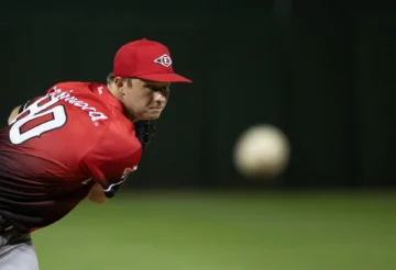 Leones ganan su primer juego y le quitan el invicto a Estrellas Leones ganan su primer juego y le quitan el invicto a Estrellas