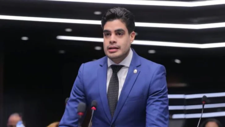 Diputado Bray Vargas asegura que video fue un montaje para chantajearlo: “Nunca pasó nada” Diputado Bray Vargas asegura que video fue un montaje para chantajearlo: “Nunca pasó nada”