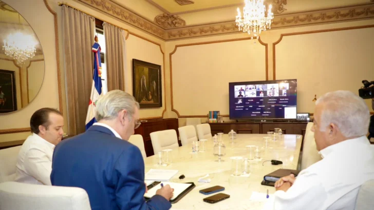 Abinader se reúne con gobernadoras para pasar balance tras el paso del huracán Melissa Abinader se reúne con gobernadoras para pasar balance tras el paso del huracán Melissa