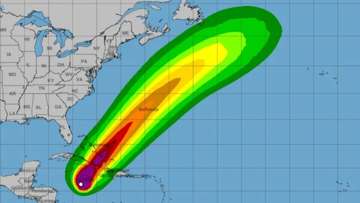 Jamaica teme destrucción masiva con huracán categoría 5 próximo a esa isla