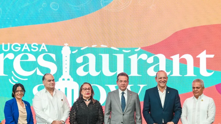 Resaltan crecimiento gastronómico y turístico de Santiago