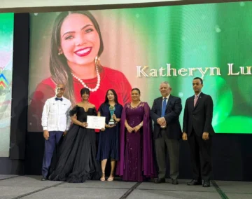 Katheryn Luna, Gran Premio PEL2025; Adompretur celebra excelencia del periodismo Katheryn Luna, Gran Premio PEL2025; Adompretur celebra excelencia del periodismo
