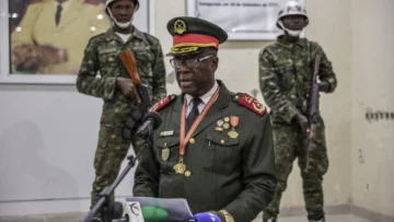 Golpe de Estado en Guinea-Bissau: Horta NTam es investido por el Ejército como presidente de transición
