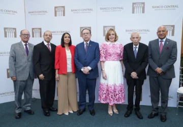 Banco Central pone en circulación tres nuevos libros de la colección de su Biblioteca Juan Pablo Duarte