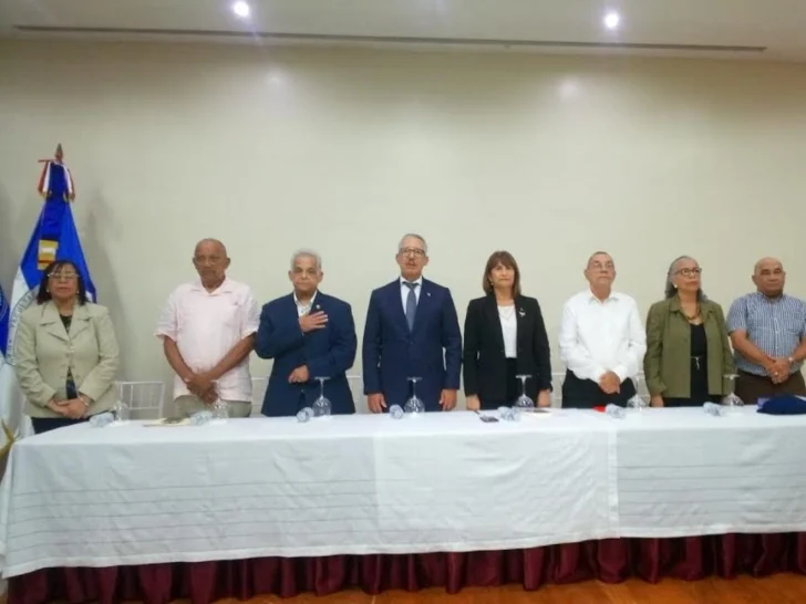 UASD presenta el libro 'SITRACODE, ejemplo del sindicalismo de clase'