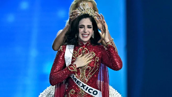 Miss Universo: la mexicana Fátima Bosch se corona con apoyo feminista