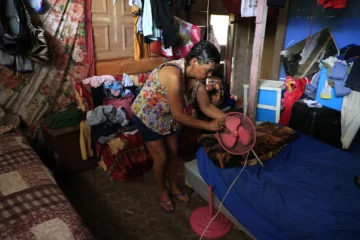 Autoconstrucción: una cara de la pobreza y del alto déficit habitacional en Centroamérica Autoconstrucción: una cara de la pobreza y del alto déficit habitacional en Centroamérica