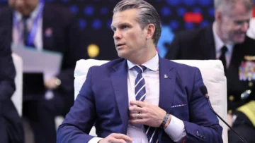 Un ataque de EEUU a una supuesta narcolancha deja tres muertos Un ataque de EEUU a una supuesta narcolancha deja tres muertos