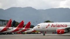 El régimen venezolano revoca concesión a seis aerolíneas que interrumpieron rutas a Caracas