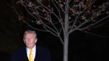 Trump insinúa un movimiento sobre Venezuela para frenar el flujo de drogas, sin dar detalles Trump insinúa un movimiento sobre Venezuela para frenar el flujo de drogas, sin dar detalles