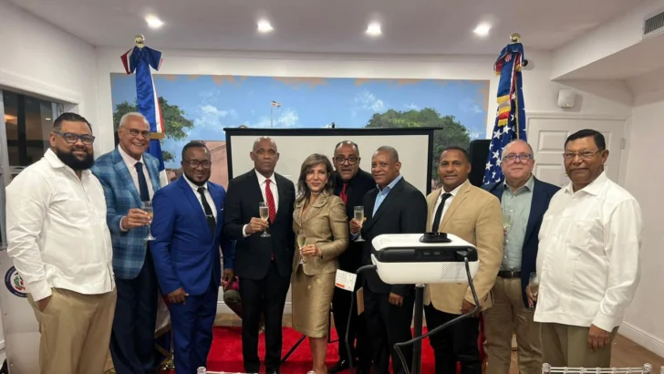 Presentan en Florida proyecto cinematográfico narra vida e historia de Desiderio Arias Presentan en Florida proyecto cinematográfico narra vida e historia de Desiderio Arias