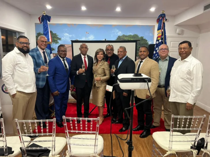 Presentan en Florida proyecto cinematográfico narra vida e historia de Desiderio Arias