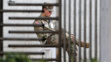 En la ciudad israeelí de Kiryat Gat, soldados estadounidenses llegan para la estabilización en Gaza En la ciudad israeelí de Kiryat Gat, soldados estadounidenses llegan para la estabilización en Gaza