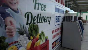 Supremo de EE. UU. autoriza que Trump frene los pagos del programa de asistencia alimentaria Supremo de EE. UU. autoriza que Trump frene los pagos del programa de asistencia alimentaria