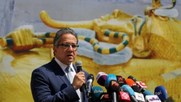 El egipcio Khaled El-Enany es confirmado como nuevo director de la Unesco pese a las críticas El egipcio Khaled El-Enany es confirmado como nuevo director de la Unesco pese a las críticas