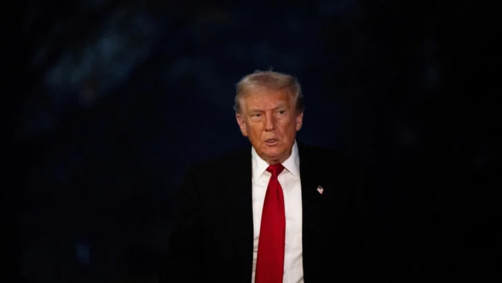 Trump indulta a 77 acusados de sabotear la victoria de Biden en 2020, incluido Rudy Giuliani