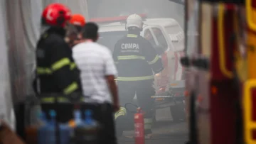 Evacúan recinto de negociaciones de la COP30 en Brasil por incendio Evacúan recinto de negociaciones de la COP30 en Brasil por incendio