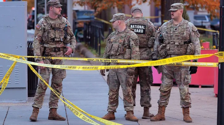 Disparan contra 2 miembros de la Guardia Nacional cerca de la Casa Blanca en Washington D.C.