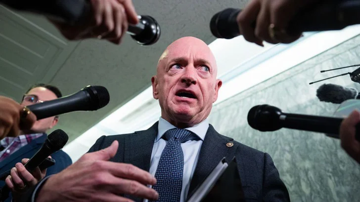 Los congresistas demócratas que instaron a los militares a desobedecer 