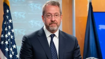 'La fuerza militar en el Caribe es demasiado grande y potente como para ser sólo antinarcóticos': entrevista con James Story, exembajador de EE.UU. en Venezuela 'La fuerza militar en el Caribe es demasiado grande y potente como para ser sólo antinarcóticos': entrevista con James Story, exembajador de EE.UU. en Venezuela