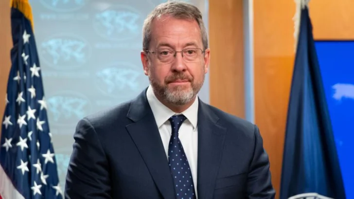 'La fuerza militar en el Caribe es demasiado grande y potente como para ser sólo antinarcóticos': entrevista con James Story, exembajador de EE.UU. en Venezuela