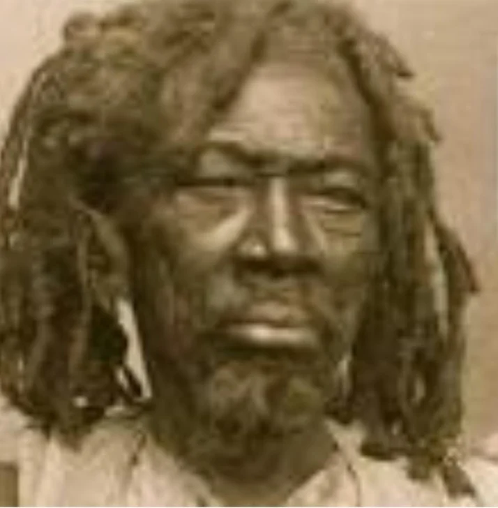 Dutty Boukman fue el sacerdote vuduista negro que encabezó la rebelión el 21 de agosto de 1791 contra la explotación esclavista de los blancos franceses.