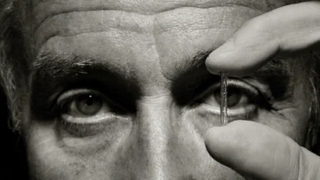 Julio Palmaz, el argentino que revolucionó la cardiología inspirado en una pieza de metal que un albañil olvidó en su casa Julio Palmaz, el argentino que revolucionó la cardiología inspirado en una pieza de metal que un albañil olvidó en su casa