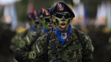 Qué se sabe de los 15 menores muertos en bombardeos del ejército de Colombia y por qué supone un giro radical en el combate contra los grupos armados