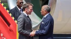 Macron emprende una gira para cerrar heridas en África, donde crece la influencia rusa y china