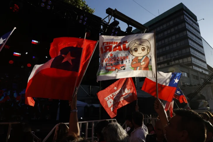 Resultados en Chile apuntan a una segunda vuelta entre Jara y Kast
