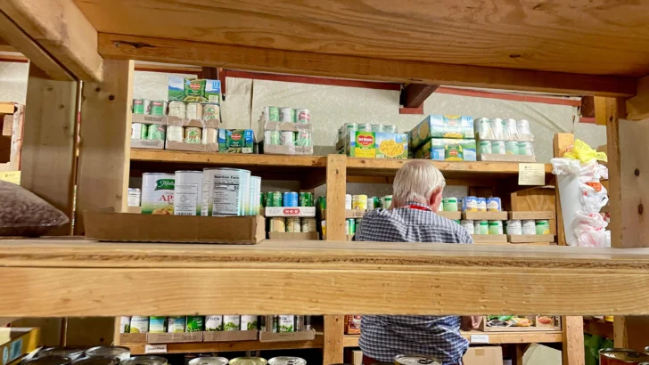 Banco de alimentos en Florida dará comida a empleados federales por el cierre del Gobierno