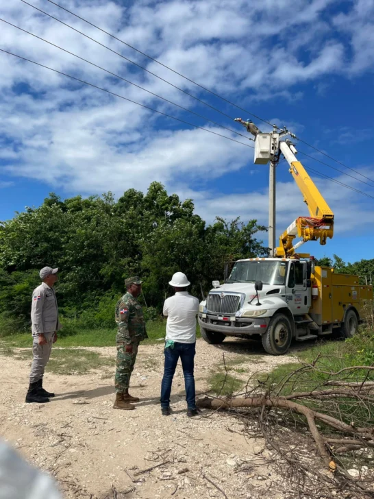 Edesur desmantela más de 70 conexiones ilegales en Pedernales