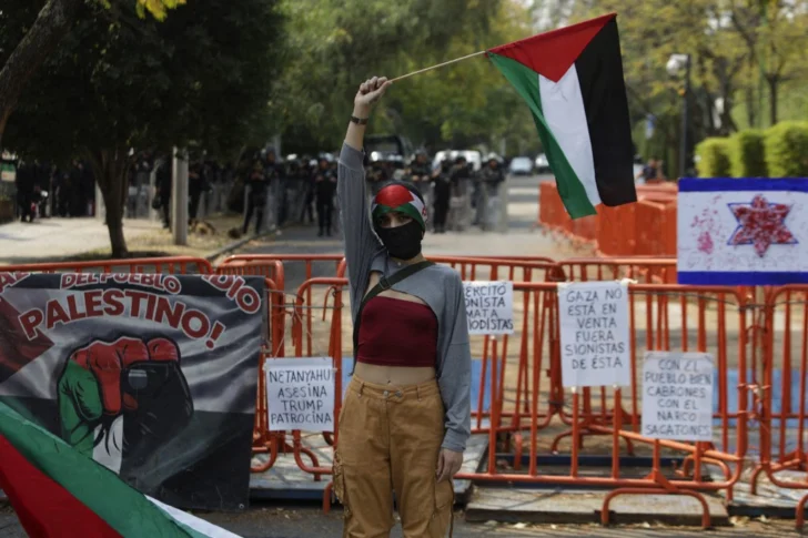 México desconoce atentado contra embajadora de Israel. Es un 'invento' de EEUU dice Irán