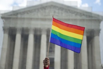 Corte Suprema de EEUU rechaza analizar recurso contra el matrimonio homosexual