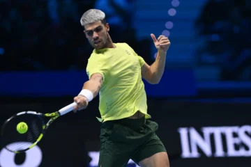 Español Alcaraz se corona N.1 del mundo en Italia, y ante italiano Musetti Español Alcaraz se corona N.1 del mundo en Italia, y ante italiano Musetti