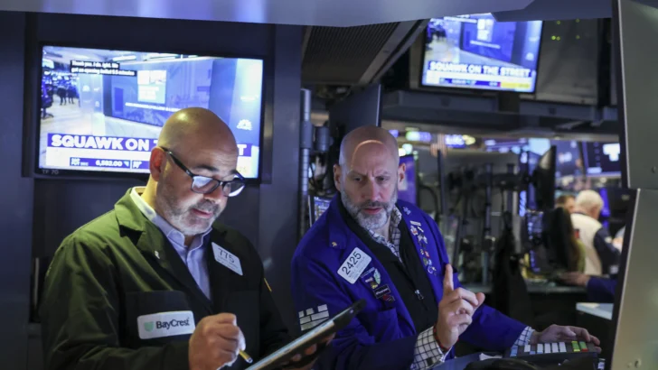 Wall Street cerró en verde este lunes impulsadas por compañías de inteligencia artificial Wall Street cerró en verde este lunes impulsadas por compañías de inteligencia artificial