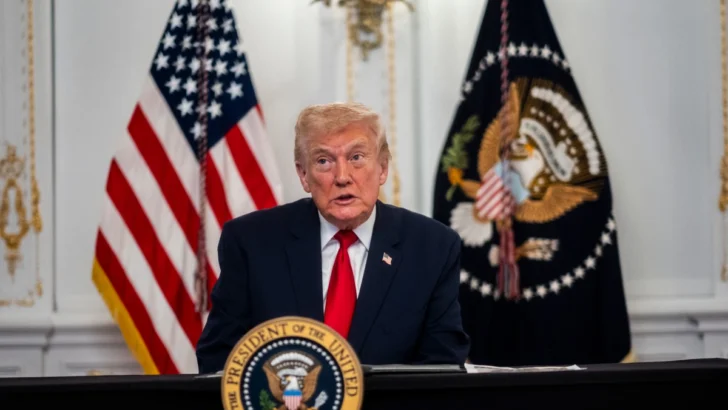 Trump anuncia que EE.UU. confiscó un petrolero frente las costas de Venezuela