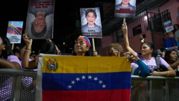 Trinidad y Tobago pone en 'alerta general' al Ejército en medio de la crisis EEUU-Venezuela Trinidad y Tobago pone en 'alerta general' al Ejército en medio de la crisis EEUU-Venezuela