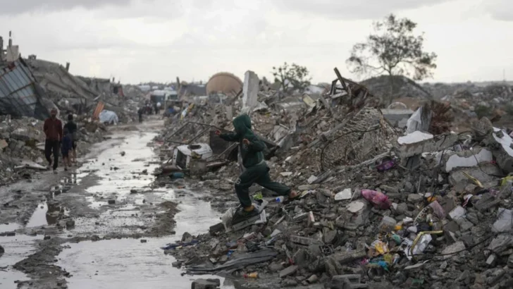 En Gaza, la llegada del invierno y las lluvias precarizan aún más a la población del enclave