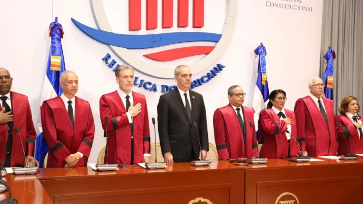 Abinader asiste a audiencia solemne por 181 aniversario de la Constitución dominicana Abinader asiste a audiencia solemne por 181 aniversario de la Constitución dominicana