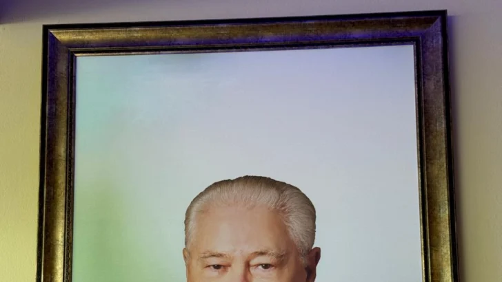 La envidia como motor del éxito: lecciones de Alejandro Grullón para la sociedad dominicana