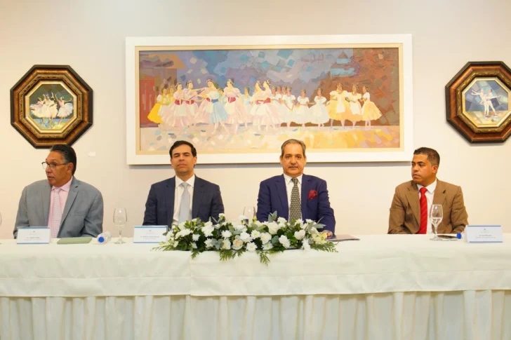  Aquiles Julián, Roberto Ángel Salcedo, Pastor de Moya y Fari Rosario.